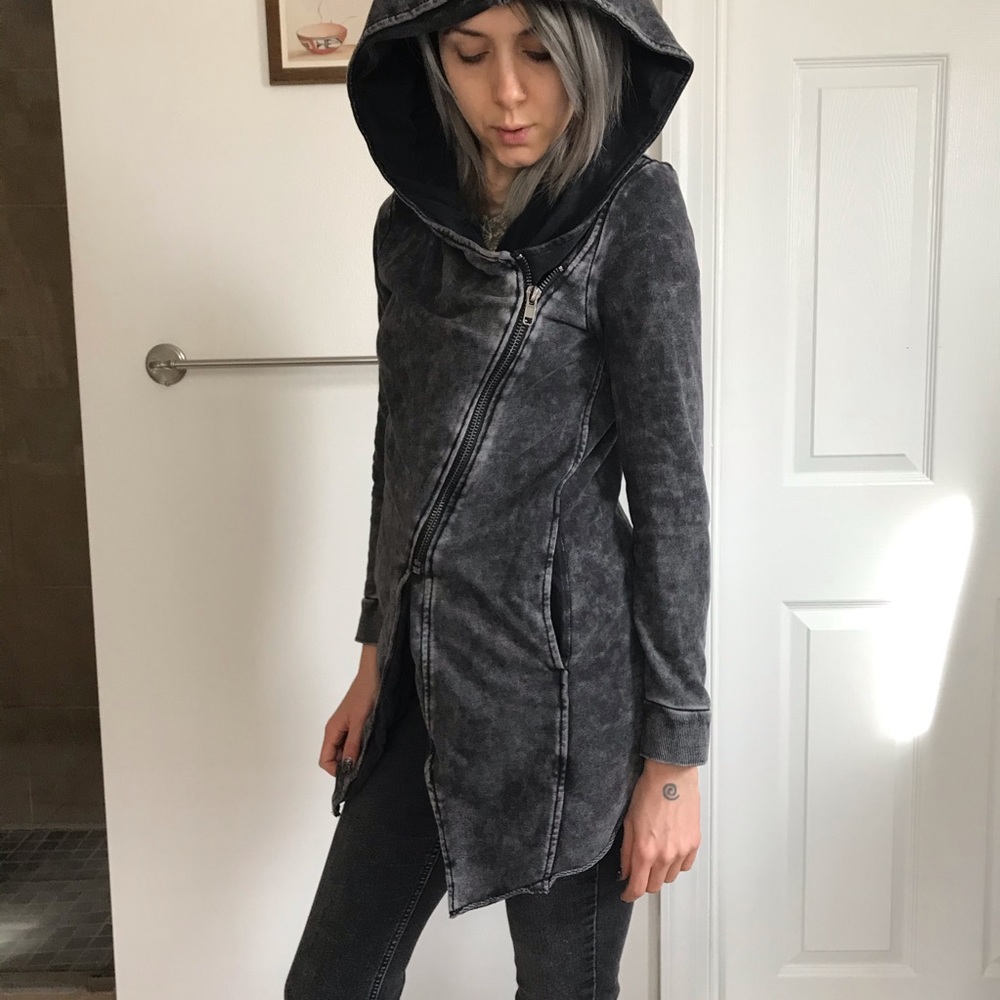 🖤H&M Divided Asymmetrical Zipper Hoodie